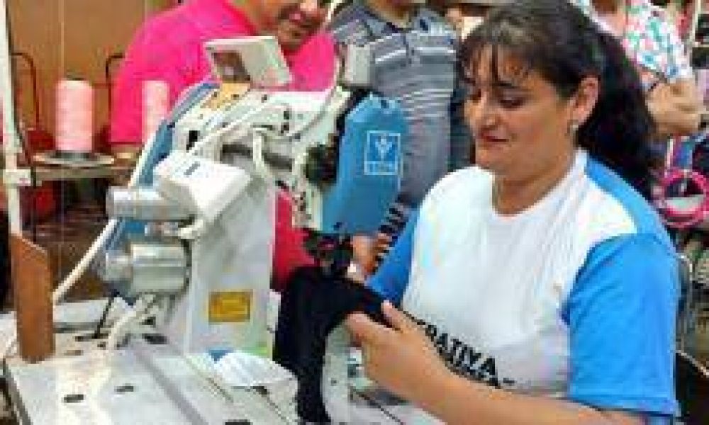 Las cooperativas, el salvataje de cientos de despedidos riojanos