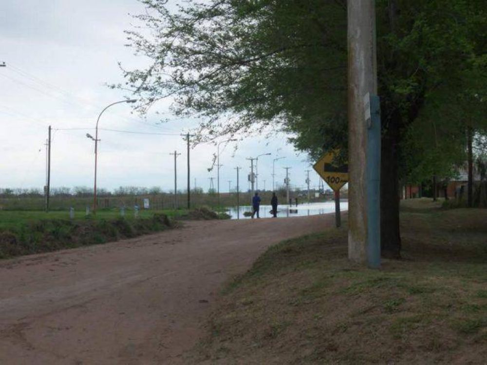 Hidr�ulica comenzar� a trabajar en el sector del l�mite con Daireaux
