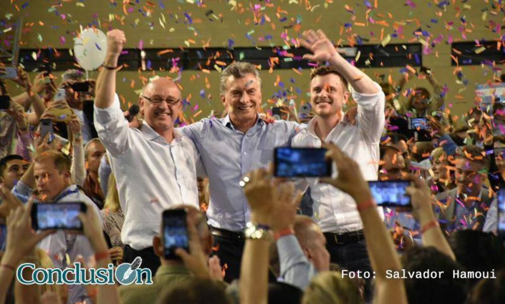 Macri llam� a �ratificar la convicci�n de trabajar juntos� en su visita a Rosario