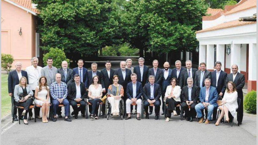 Macri prueba tejer consensos con los gobernadores para la agenda legislativa