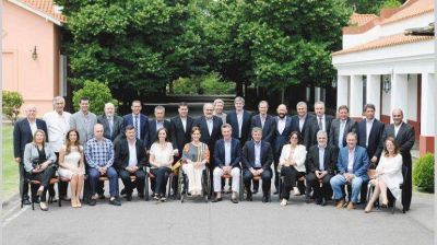 Macri prueba tejer consensos con los gobernadores para la agenda legislativa