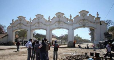 Denuncian que la polic�a infiltr� a los trabajadores del Ingenio El Tabacal