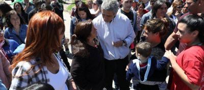 Ferraresi recorri� Wilde Este y Oeste junto a una gran cantidad de vecinos
