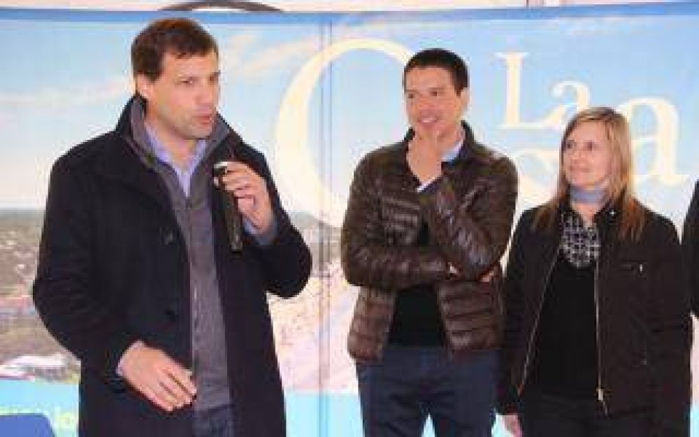 La Costa: El Municipio firm� convenios con el sector privado para la temporada de verano