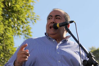 Daer pidi� �no votar en contra de los principios e intereses�