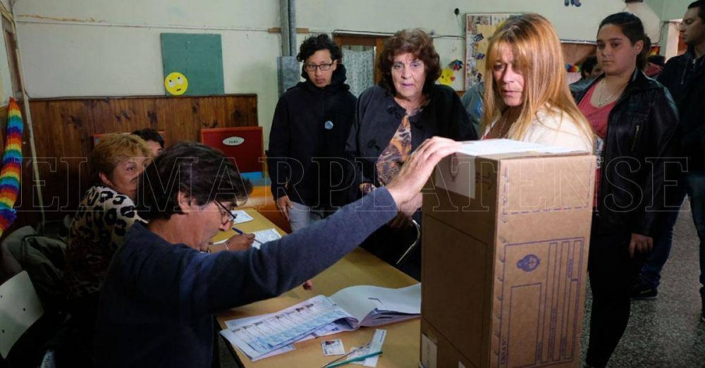 En Mar del Plata, vot� un 16 por ciento del electorado