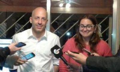 Ducot� habl� de 2019 y fue duro con la oposici�n