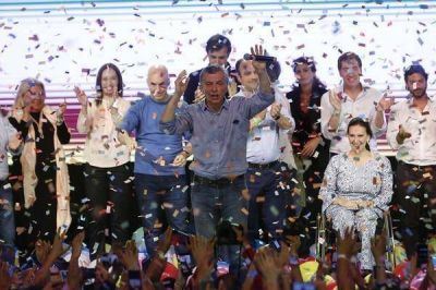 El Gobierno suma m�s del 42% de los votos en toda la Argentina