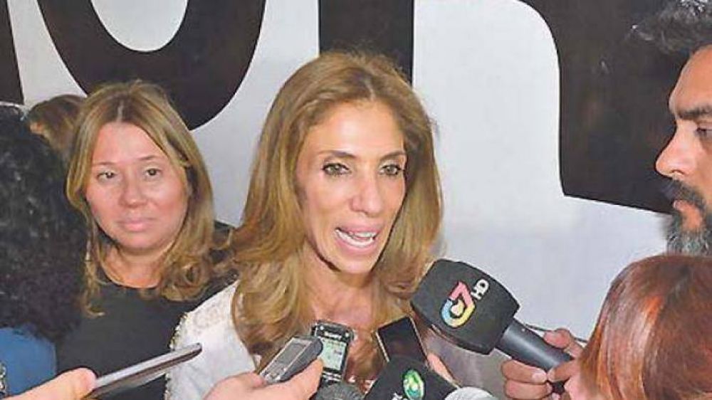 Claudia de Zamora: 