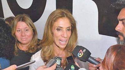 Claudia de Zamora: 