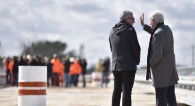 Los intendentes massistas se repliegan en el vecinalismo