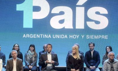 La ca�da: Massa perdi� 400 mil votos desde las PASO
