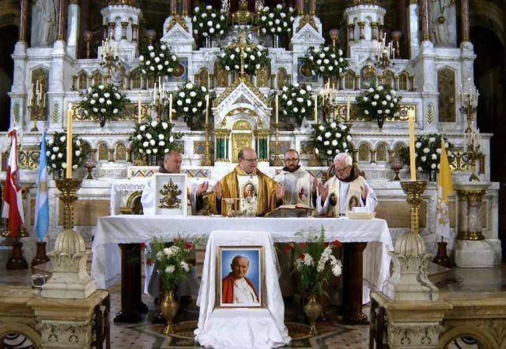 Se record� a san Juan Pablo II en la Argentina