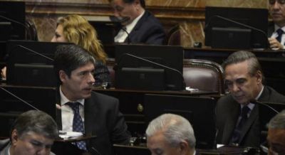 Senado: Los gobernadores se acercan a las fuerzas provinciales para aislar a Cristina