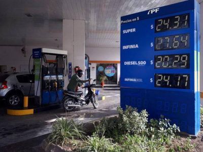 El combustible podr�a costar un peso m�s en Entre R�os