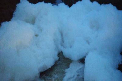 RN 188: Preocupa la aparici�n de espuma y temen que sea contaminante