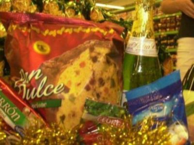 La canasta de productos navide�os de los almaceneros de C�rdoba: $ 326