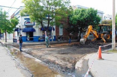 Trabajos de repavimentaci�n y mantenimiento de calles de tierra