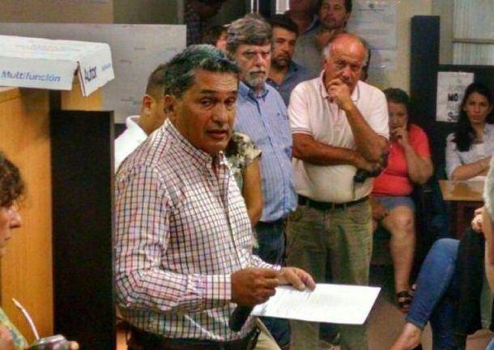 Ra�l Arroyo confirm� su renuncia como Secretario de Energ�a 