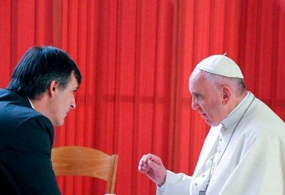 Esteban Bullrich visit� a Francisco: �No hablamos mucho de pol�tica, me dijo que cuidemos a los pobres�