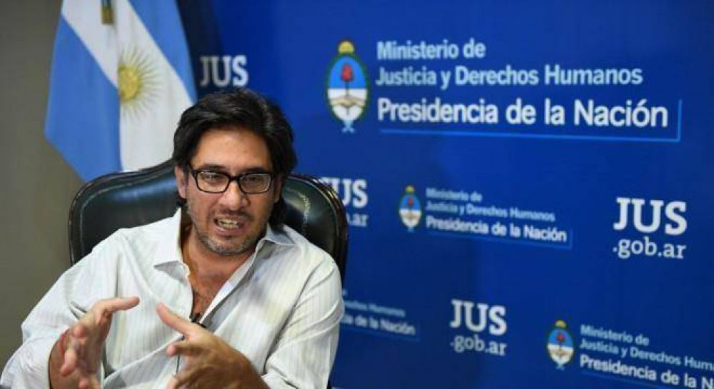 Garavano impuso la l�nea moderada y garantiz� que Cristina asumir� de senadora