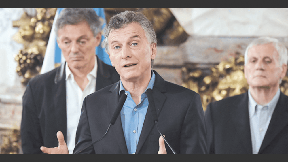 Macri lanza un paquete de ajuste con m�s impuestos y recorte de jubilaciones