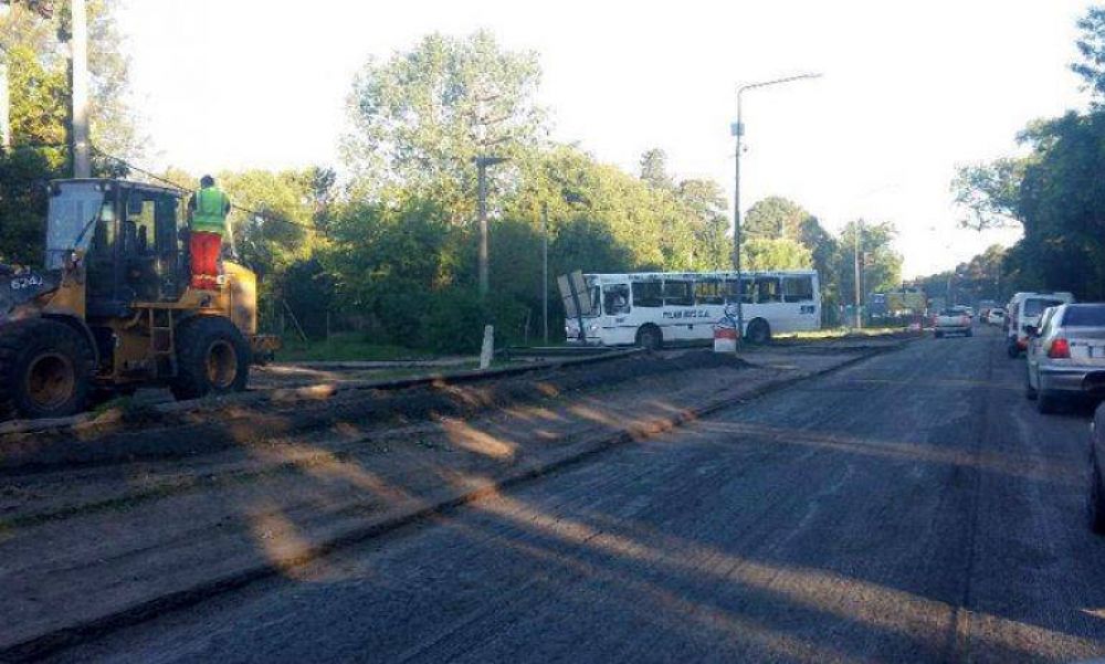 Comienzan a repavimentar y ensanchar la exruta 8 desde Del Viso a Pilar