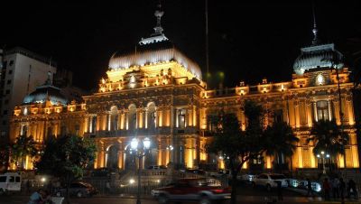 Tucum�n va a contramano de la realidad de la Argentina