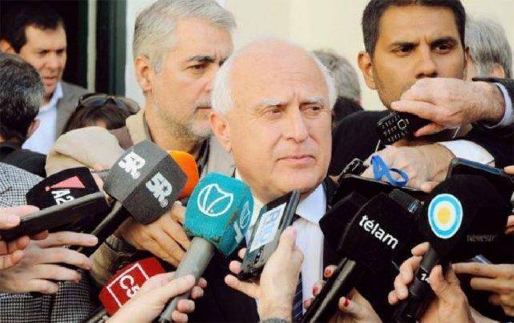 Lifschitz sobre los anuncios de Macri: 