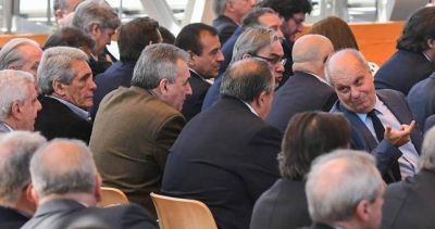 �Puede haber tantos gremios como crean los trabajares�