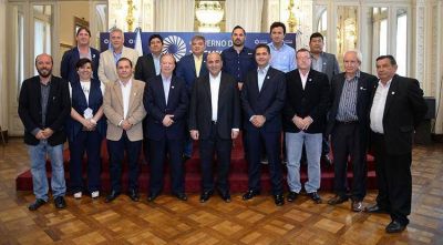 Manzur recibi� a una comitiva de productores azucareros de Bolivia