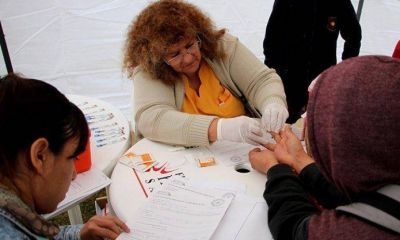 Contin�an los operativos gratuitos de testeos r�pidos de HIV