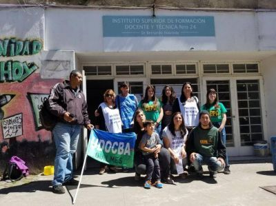 Docentes en formaci�n y gremios rechazaron la evaluaci�n �Ense�ar�
