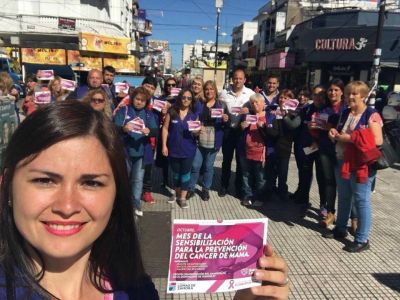 Durante todo octubre se hicieron actividades sobre el c�ncer de mama