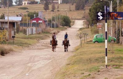 Vecinos reclaman una respuesta municipal por la falta de limpieza de terrenos