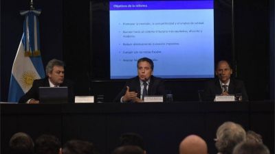 La reforma tributaria baja la presi�n impositiva sobre empresas y sube a familias