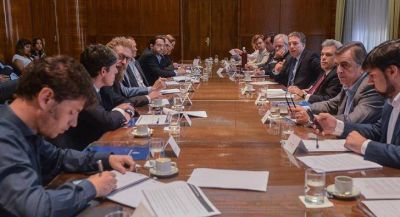 Optimismo en Corrientes y dudas en otras provincias por la reforma fiscal