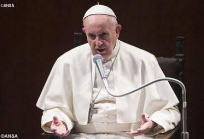 Atentos al mundo con el coraz�n inmerso en Dios, lo pide el Papa al Congreso de los Institutos seculares italianos