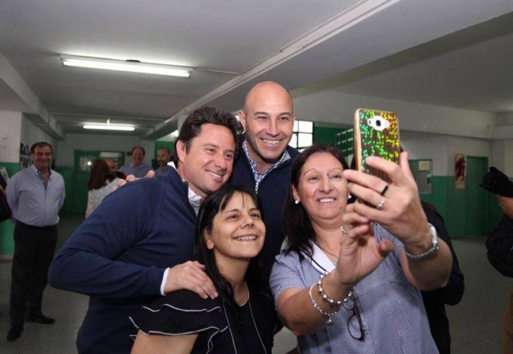 El ministro S�nchez Zinny recorri� la Media N� 15 junto a Molina
