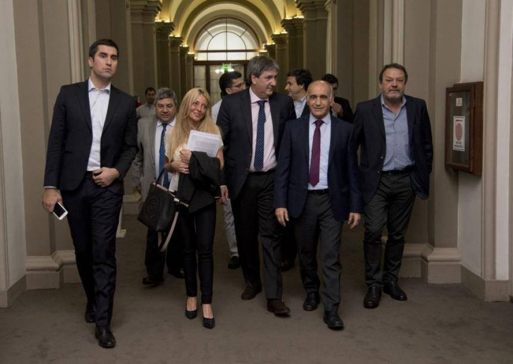 Presupuesto: ante cr�tica de intendentes PJ-K, legisladores de Cambiemos bancan la parada