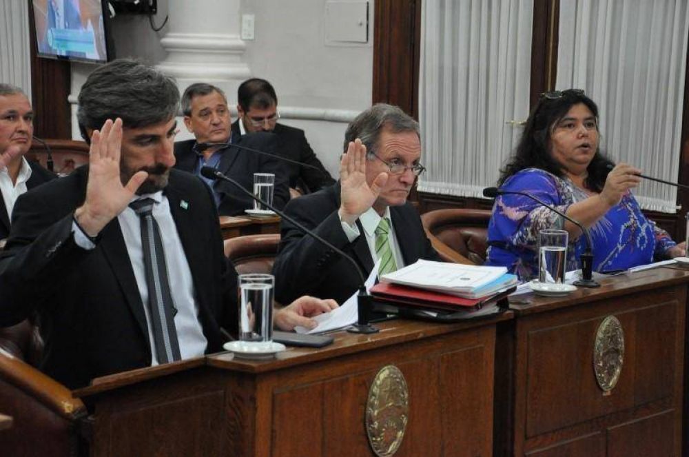 El Senado repudi� la �discriminaci�n� hacia Entre R�os por parte de Macri en obra p�blica 