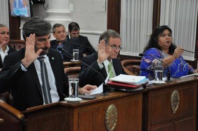 El Senado repudi� la �discriminaci�n� hacia Entre R�os por parte de Macri en obra p�blica 