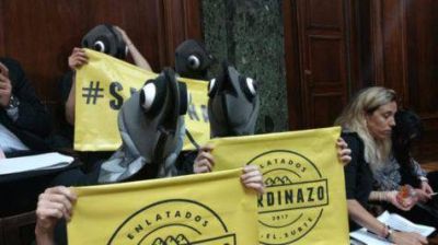 �Sardinazo� en plena sesi�n