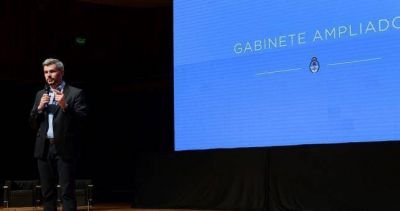 Marcos Pe�a fue el primer funcionario en defender la reforma laboral y reflot� la idea de �campa�a del miedo�