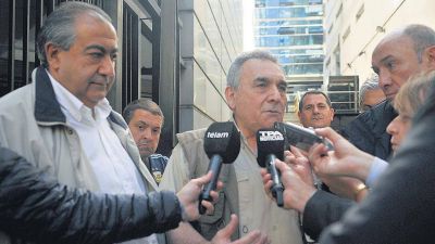 �Los trabajadores pierden derechos�