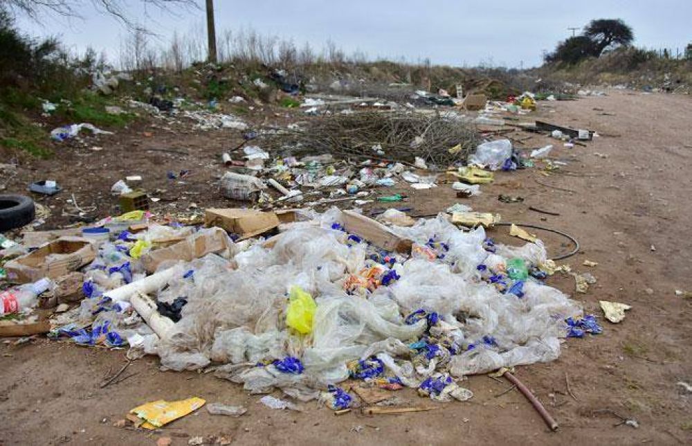 Basurales: Altolaguirre acusa a vecinos �desaprensivos�