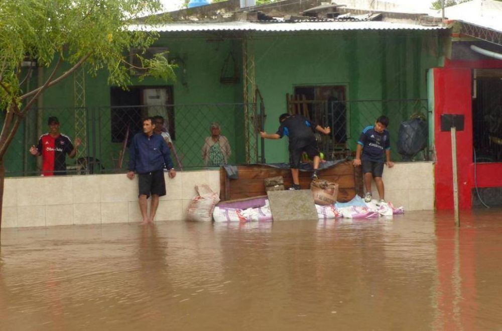 Intendentes y la Provincia afirman que falta dinero para obras contra las inundaciones