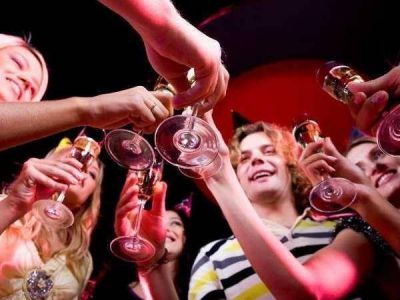 U�ac prohibi� festejos de fin de a�o en reparticiones oficiales