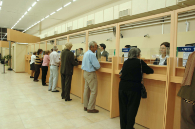 Los jubilados perder�an unos $900 por mes si se aprueba la reforma