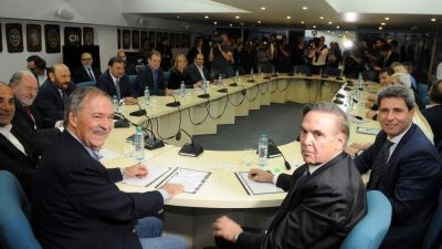 Los gobernadores llevar�n 13 reclamos a la Quinta de Olivos: todos son por plata